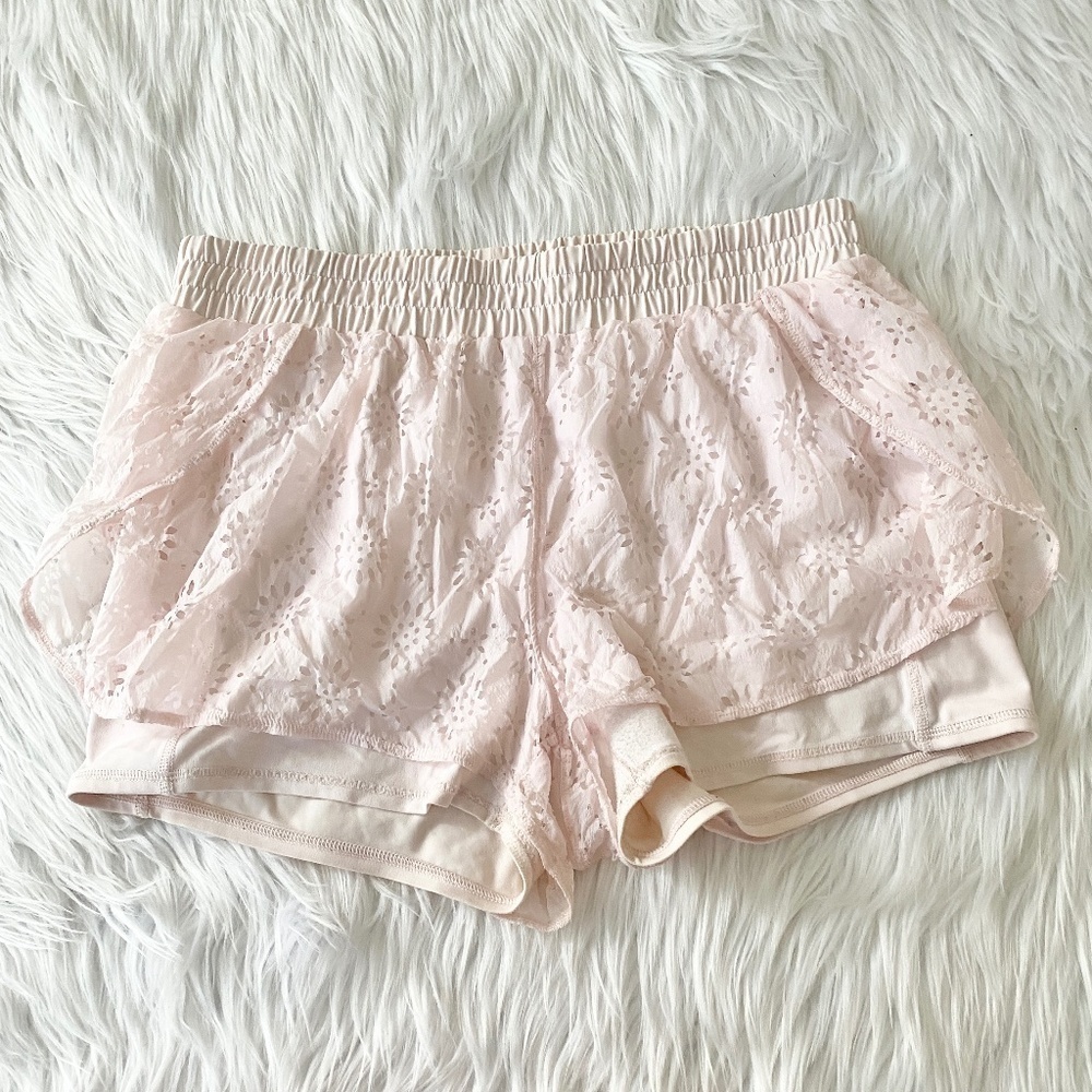 Aerie Light Blush Laser Cut Workout Short